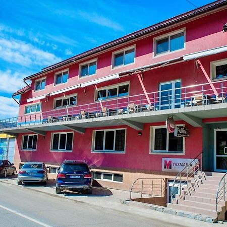 Hotel Yax Cîmpeni 외부 사진